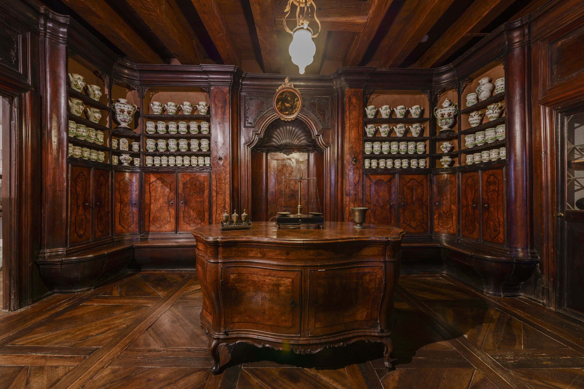 La farmacia, Ca' Rezzonico